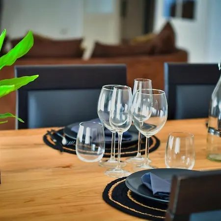 Grand De Standing En Centre-ville Lägenhet