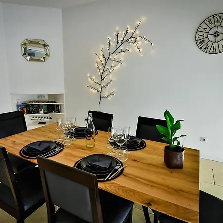 Grand De Standing En Centre-ville